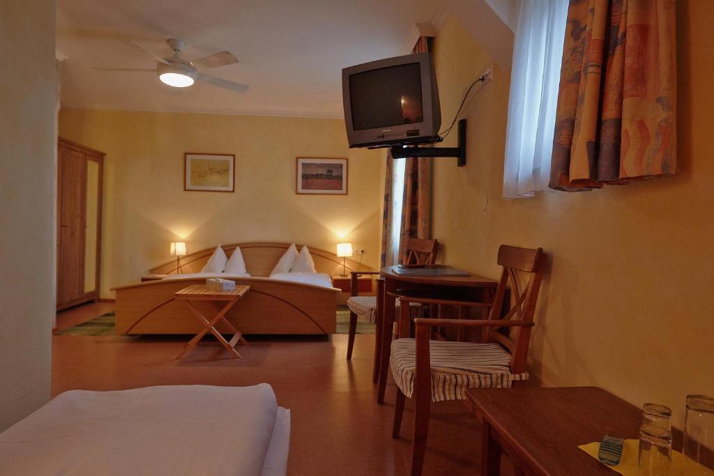 Hotel Restaurant Itzlinger Hof Salzburg Room photo